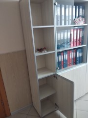 Шкаф узкий высокий офисный V - 2.6